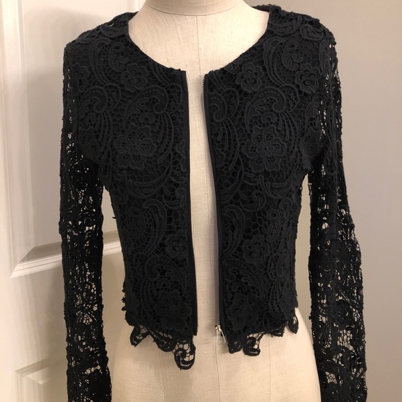 Lace Jacket - Picture 2 of 4